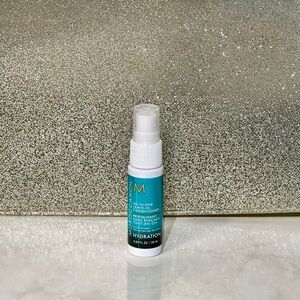 5 for $25 item 🌺 Mini Moroccanoil All in One Leave In Conditioner